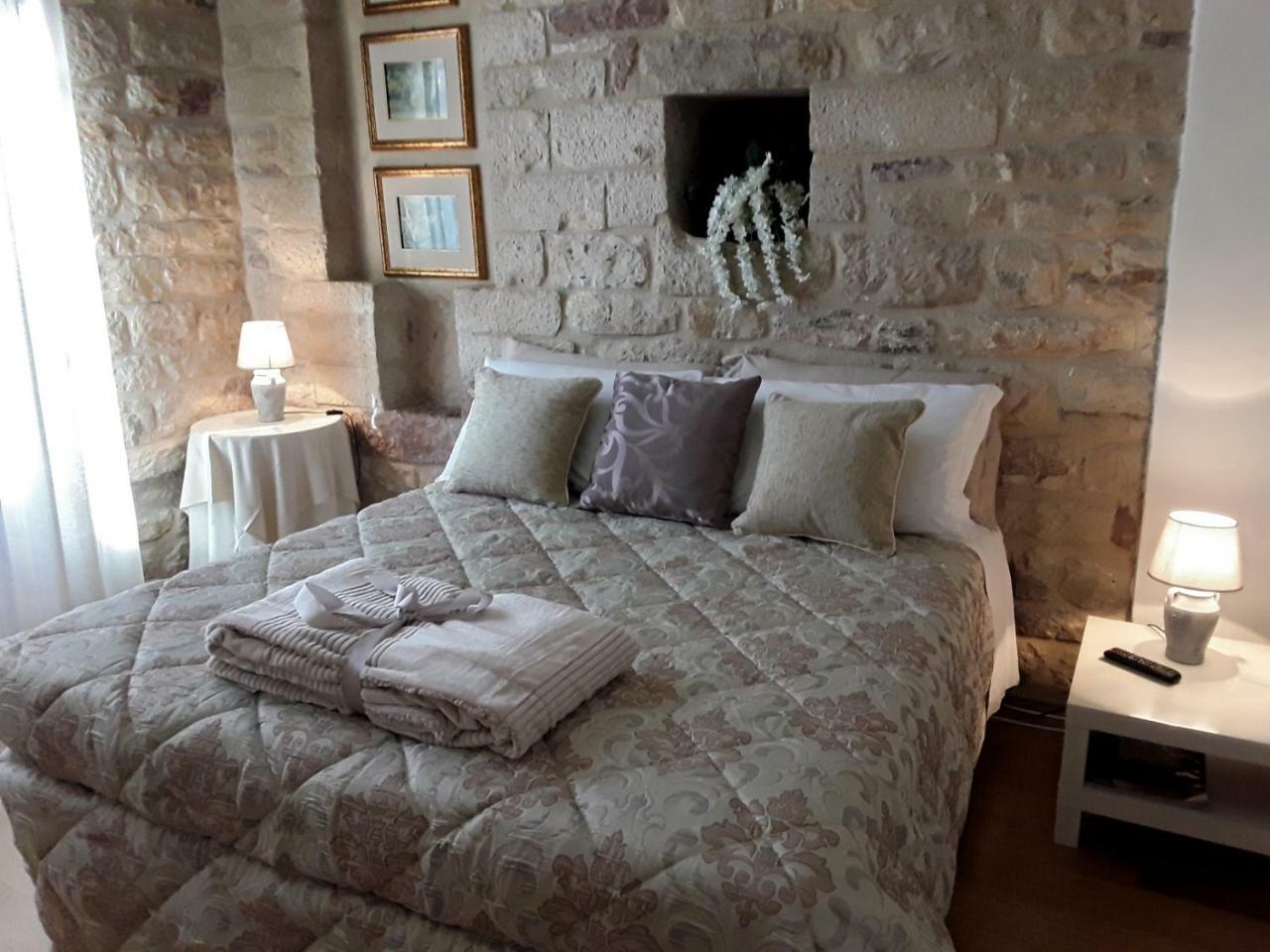 Case Brizi 10 Assisi Exterior photo